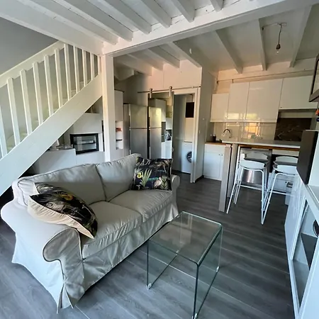 Villa Patio Seignosse: Beachfront Forest Retreat With Shared Pool