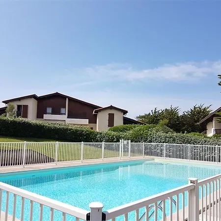 Patio Seignosse: Beachfront Forest Retreat With Shared Pool Villa *